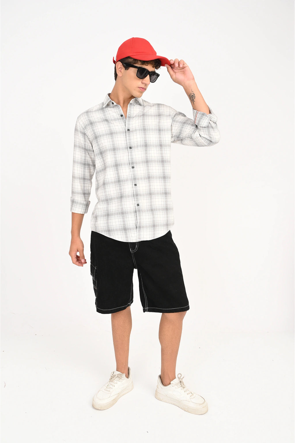 HALF WHITE CHECKED SHIRT