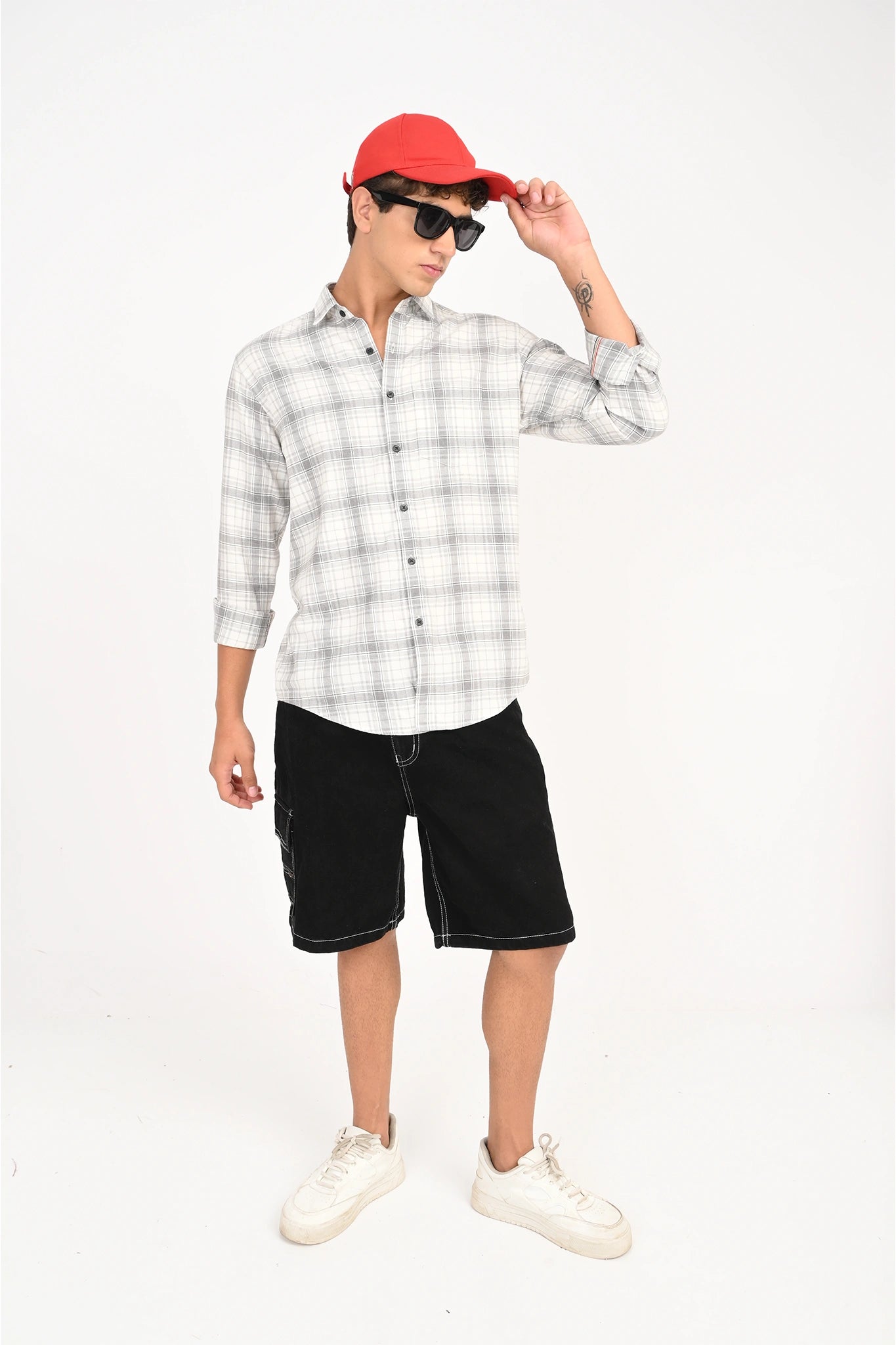 HALF WHITE CHECKED SHIRT