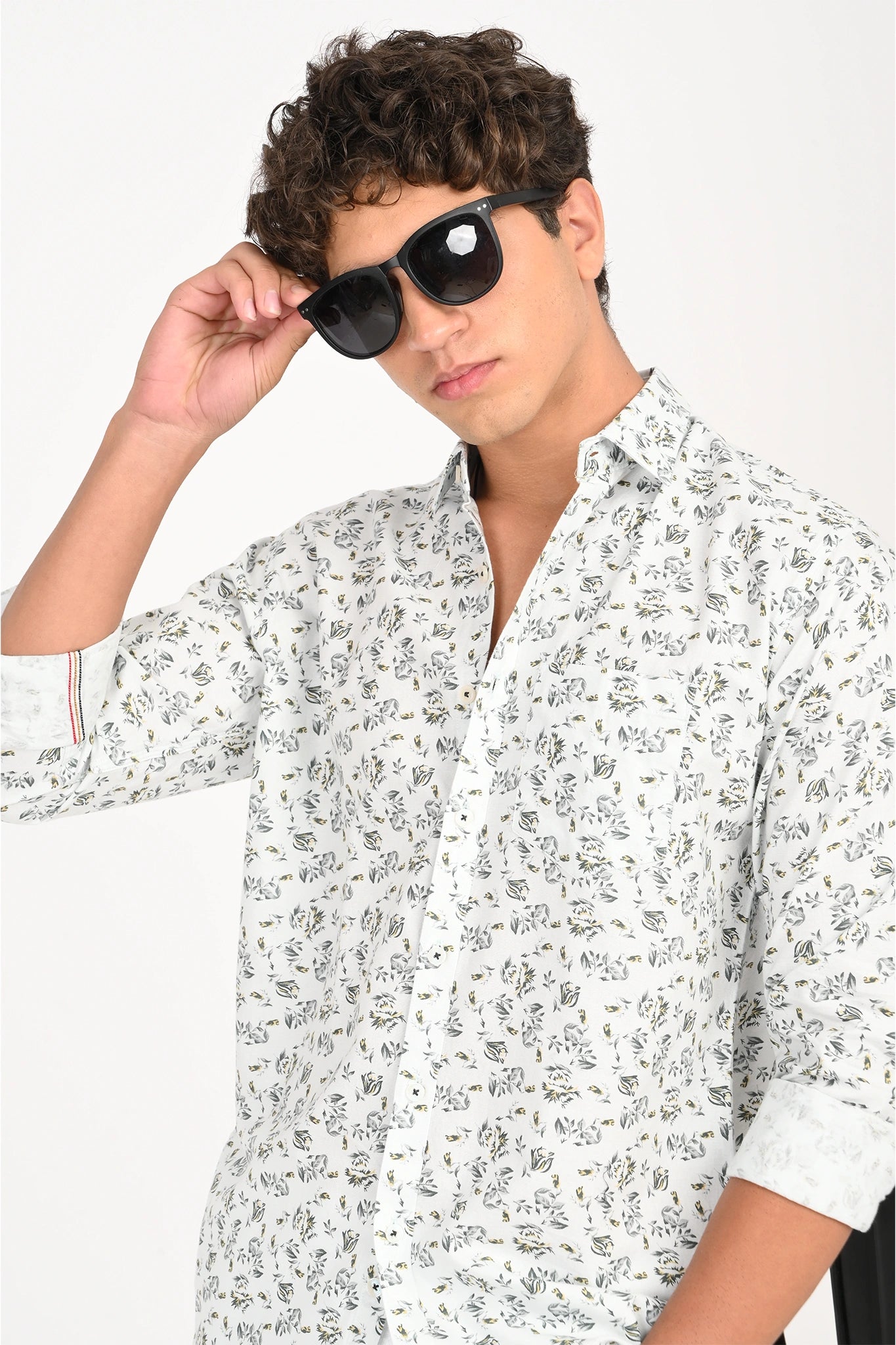OXFORD COTTON PALE SKY BLUE FLOROL PRINTED SHIRT