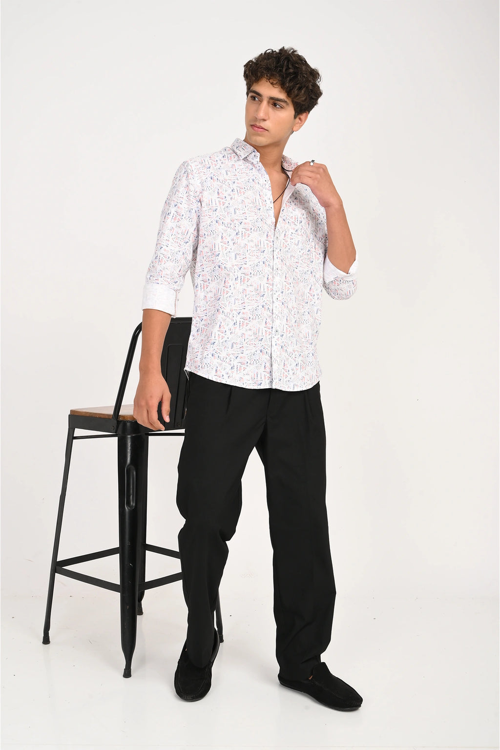 OXFORD COTTON WHITE GEOMATRIC PRINTED SHIRT