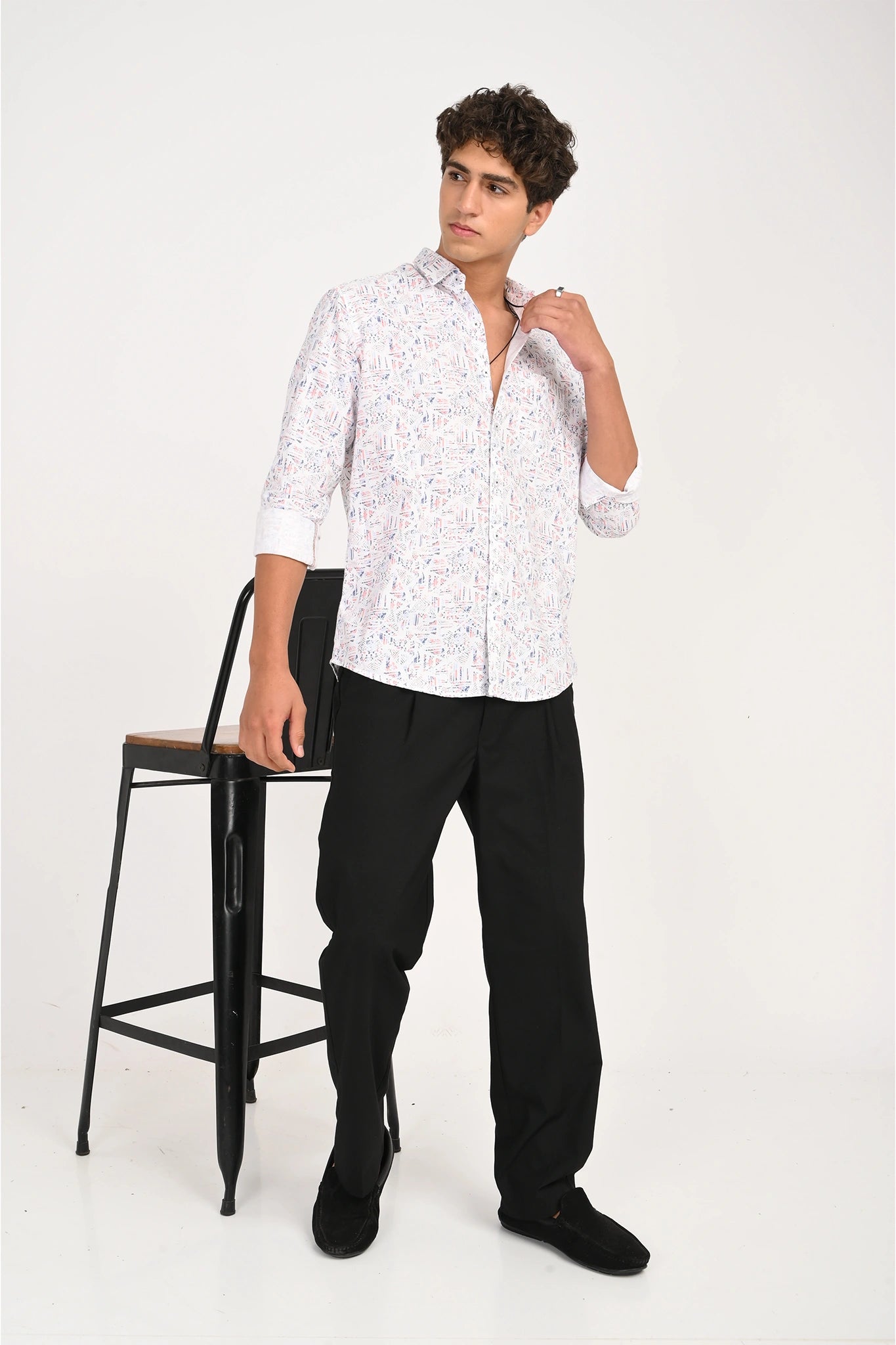 OXFORD COTTON WHITE GEOMATRIC PRINTED SHIRT