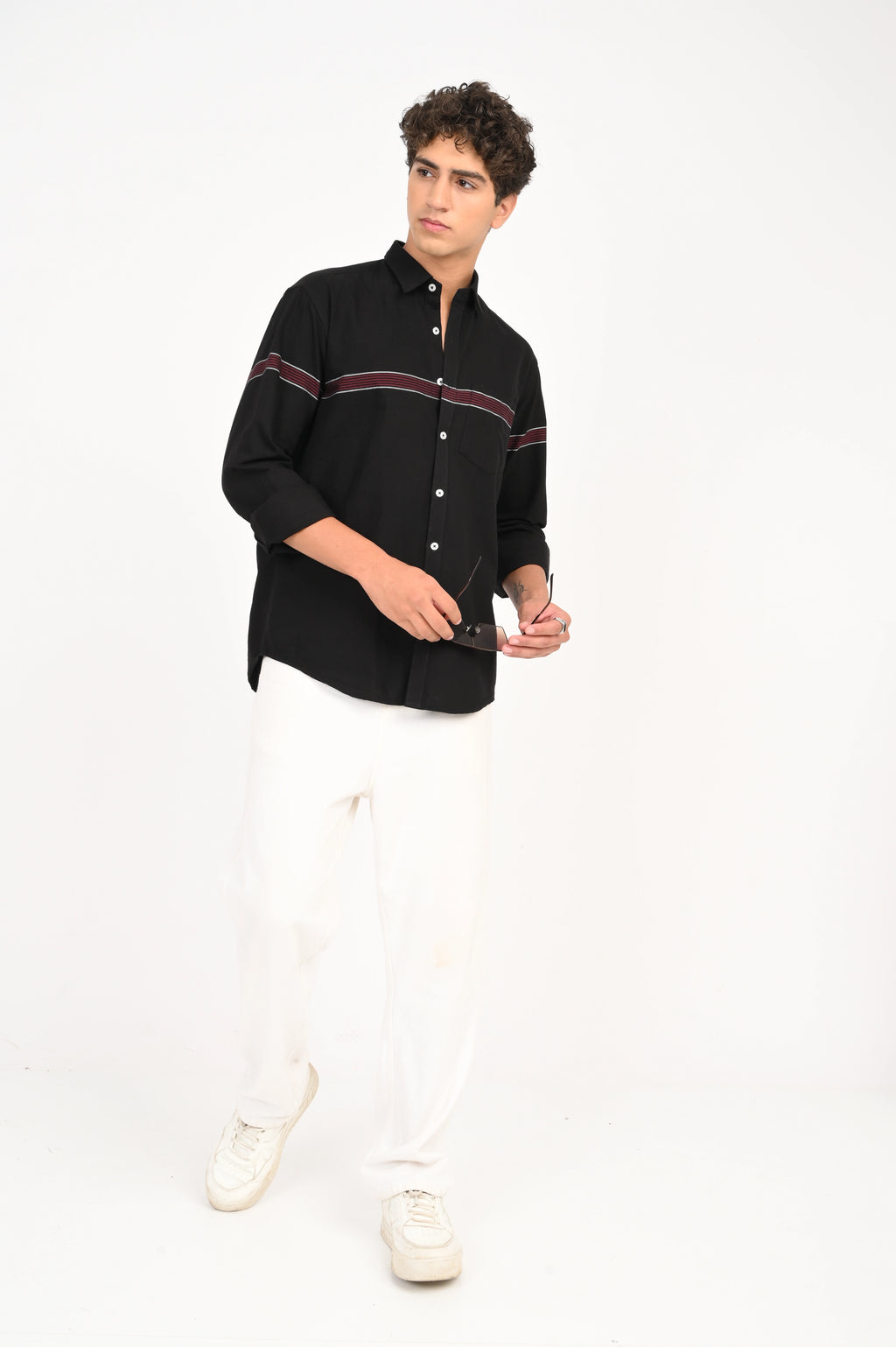 OXFORD CHEST PANAL BLACK